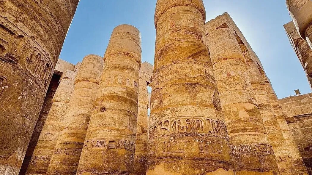 Luxor VIP — Minibus