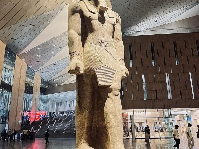 Cairo VIP + Grand Egyptian Museum — Minibus