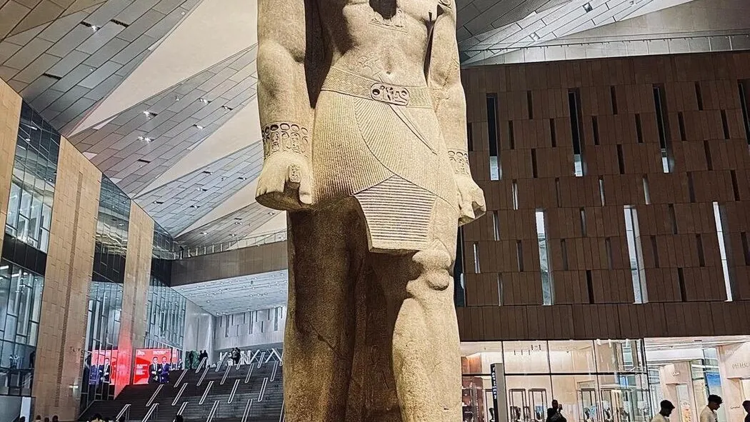 Cairo VIP + Grand Egyptian Museum — Minibus