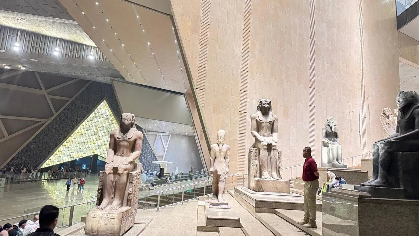 Cairo VIP + Grand Egyptian Museum — Minibus